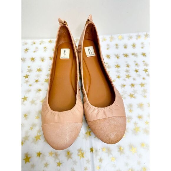 Ellen Degeneres Shoes Womens Size 8 Ballet Flats Perforated Hearts - Picture 7 of 9